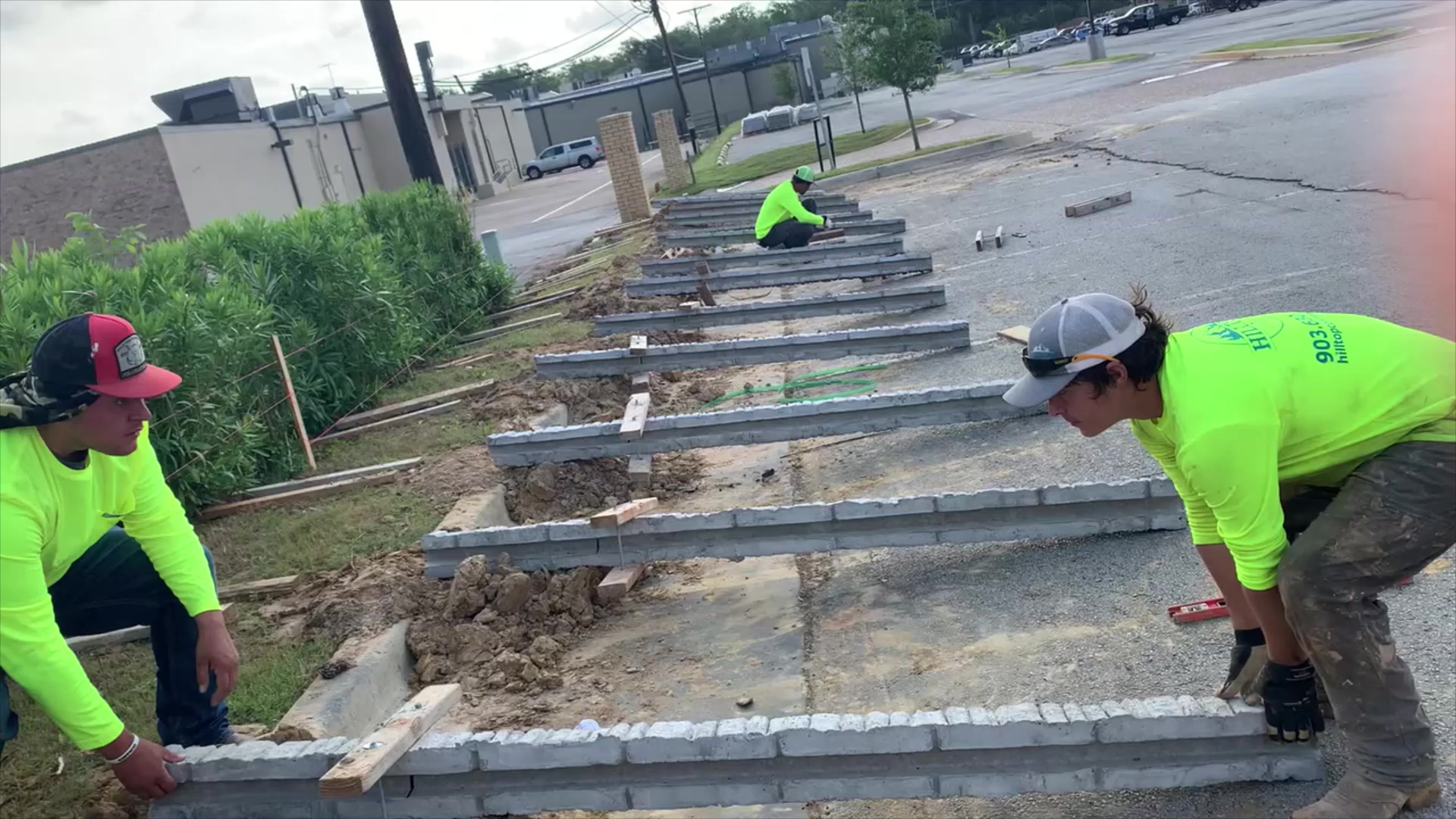 Installing Concrete Fence Posts